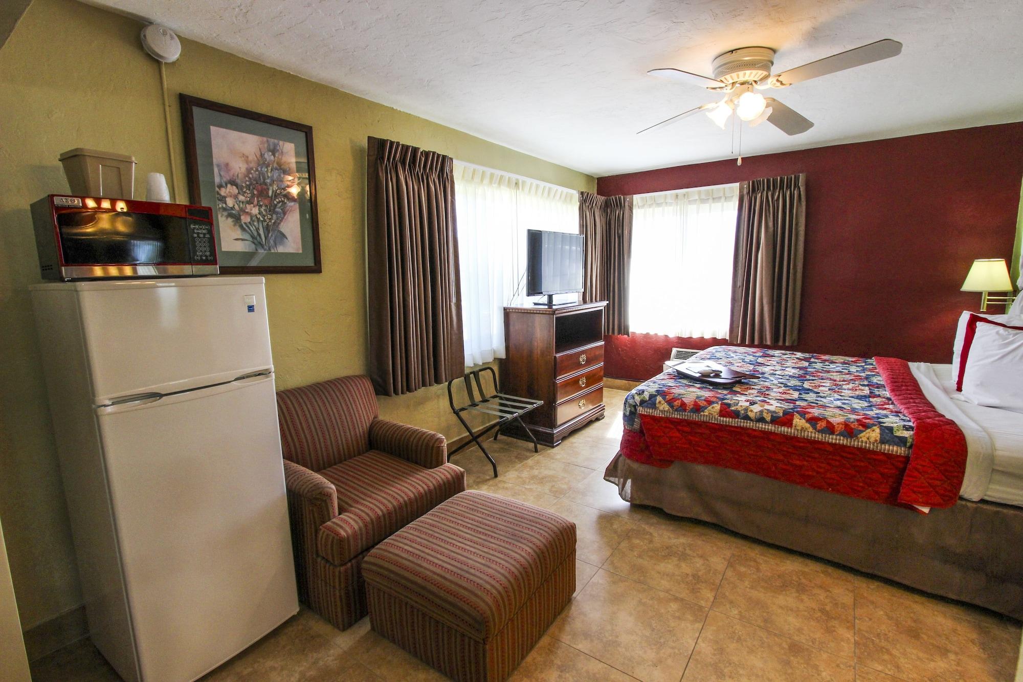 Oceans Beach Resort & Suites Pompano Beach Exterior photo